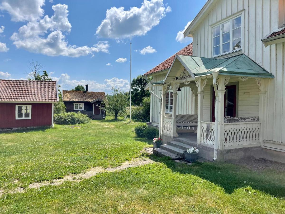 Backgardens Timmerstuga Falköping Zewnętrze zdjęcie